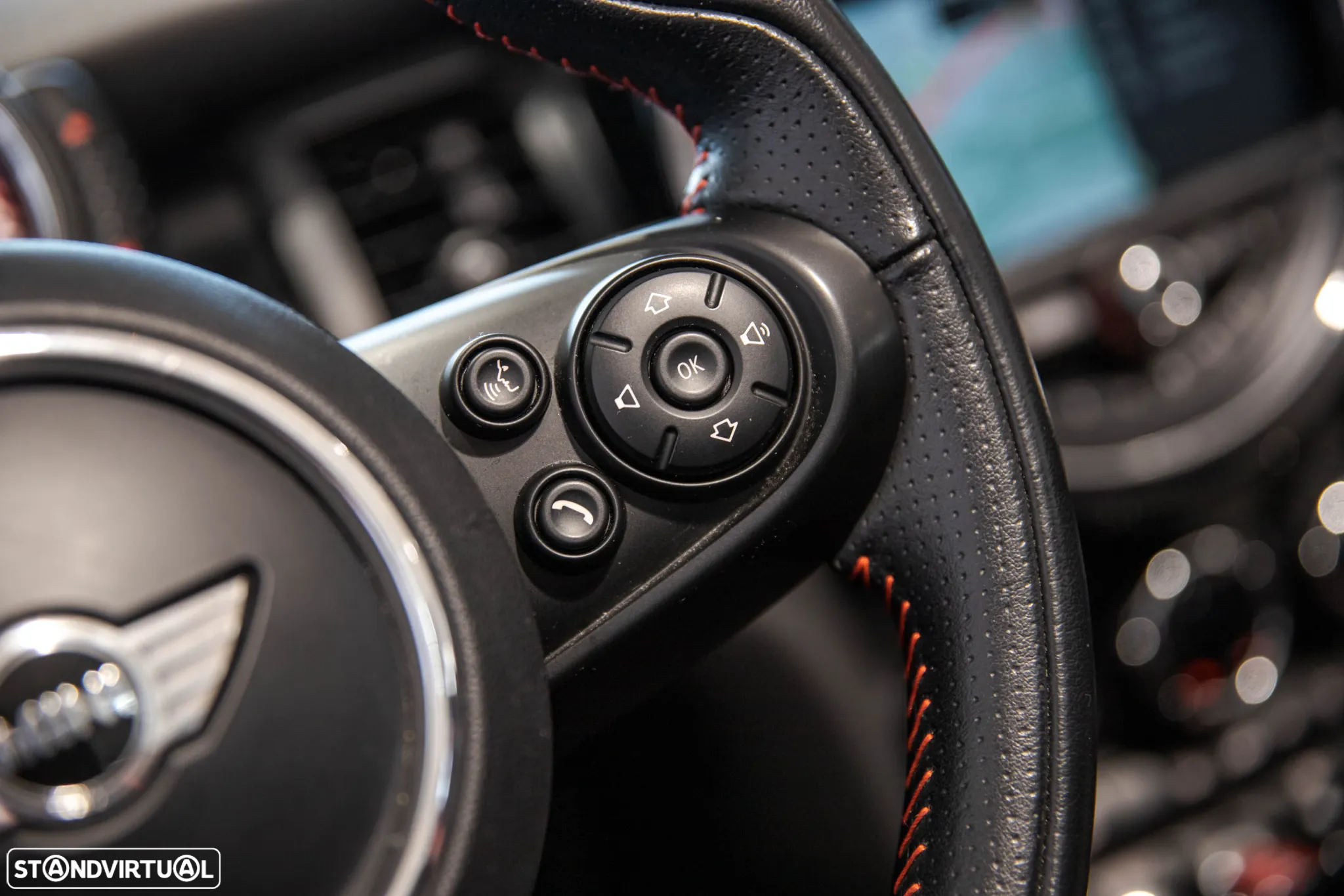 MINI 3 Portas John Cooper Works - 33