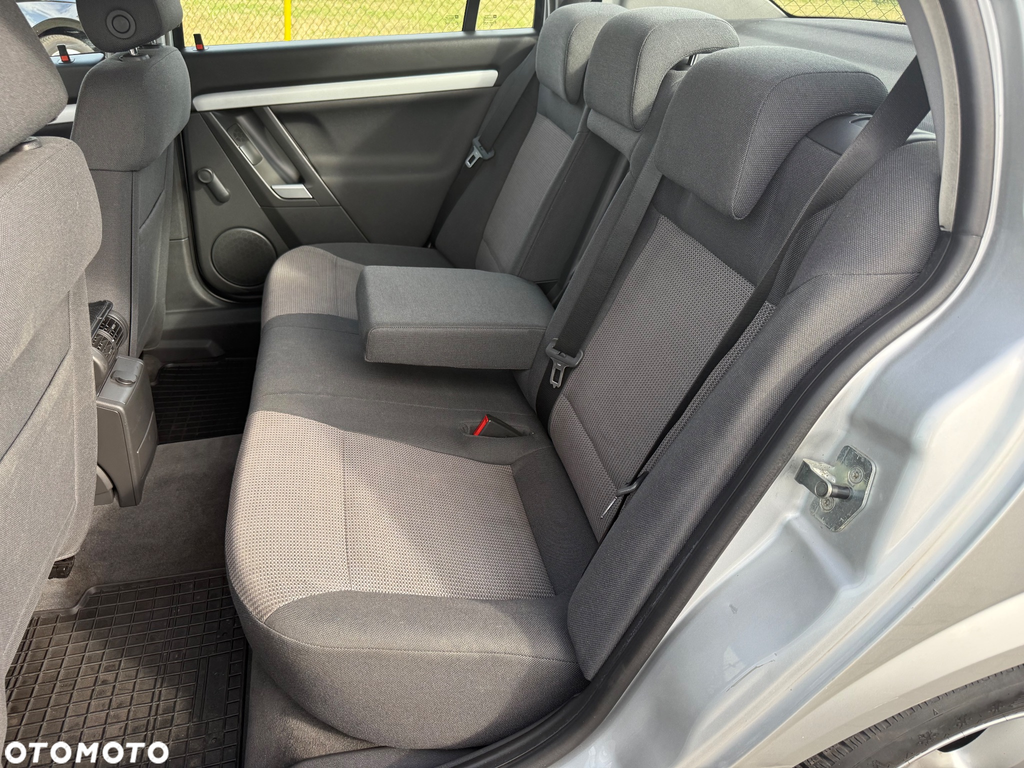Opel Vectra 1.8 Comfort - 14