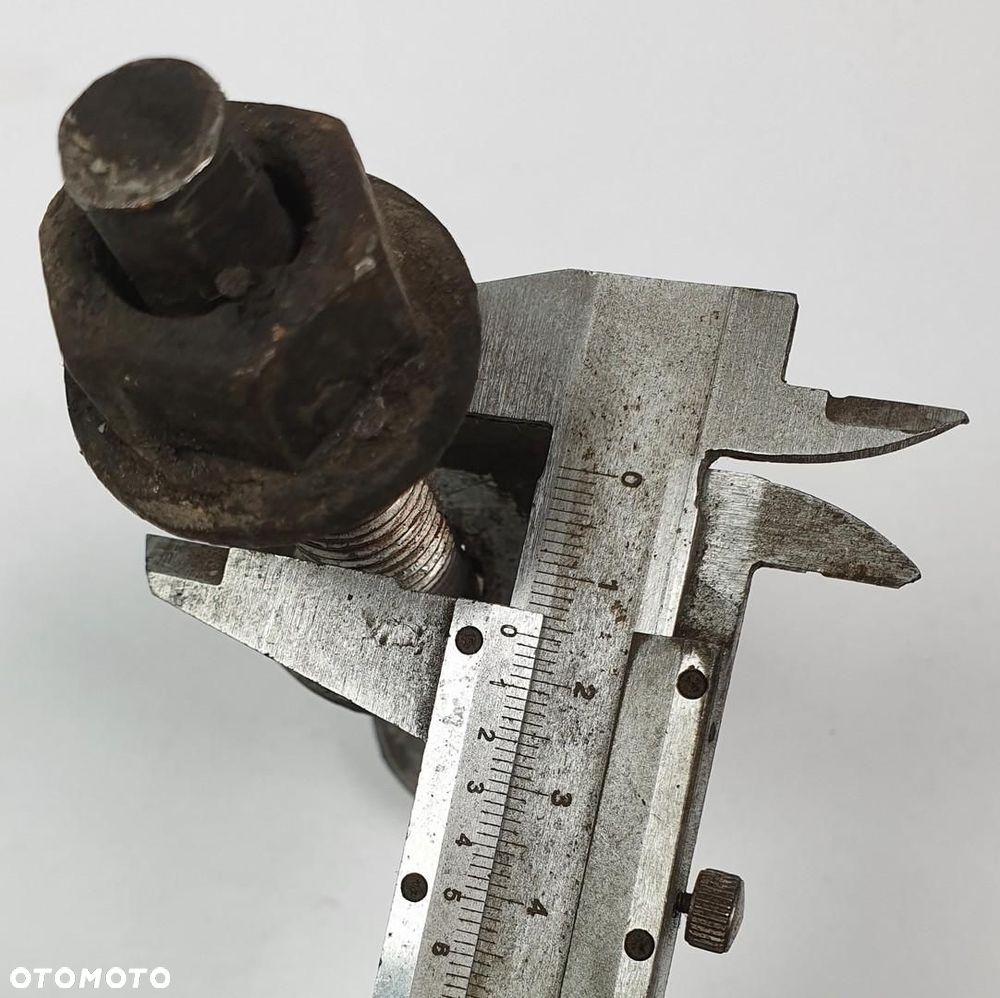 ŚRUBA MIMOŚRODOWA RANGE ROVER SPORT I L320 - 5