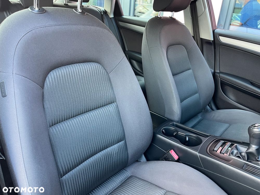 Audi A4 Avant 2.0 TDI DPF Attraction - 16