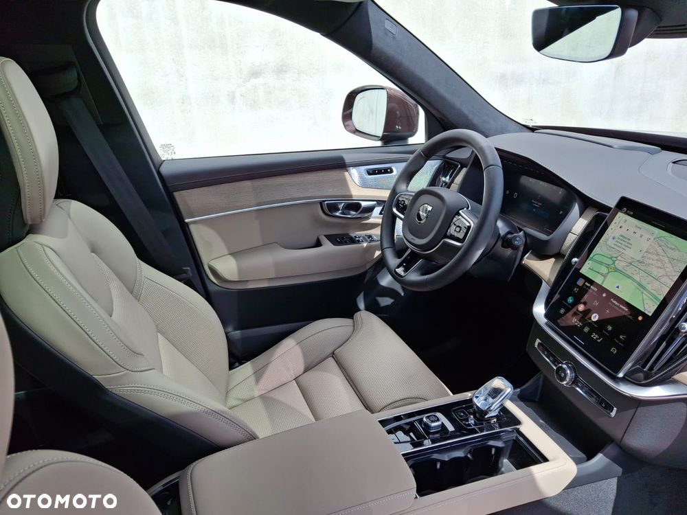 Volvo XC 90 - 18
