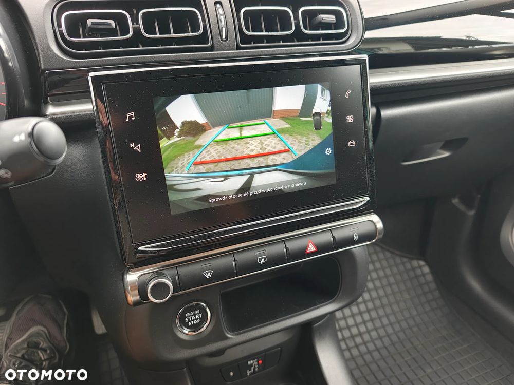 Citroën C3 1.2 PureTech Shine EAT6 - 12