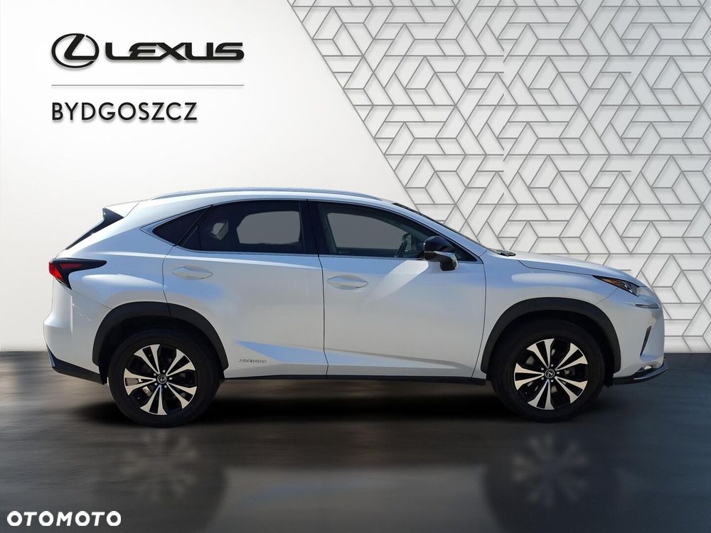 Lexus NX 300h F Impression AWD - 9