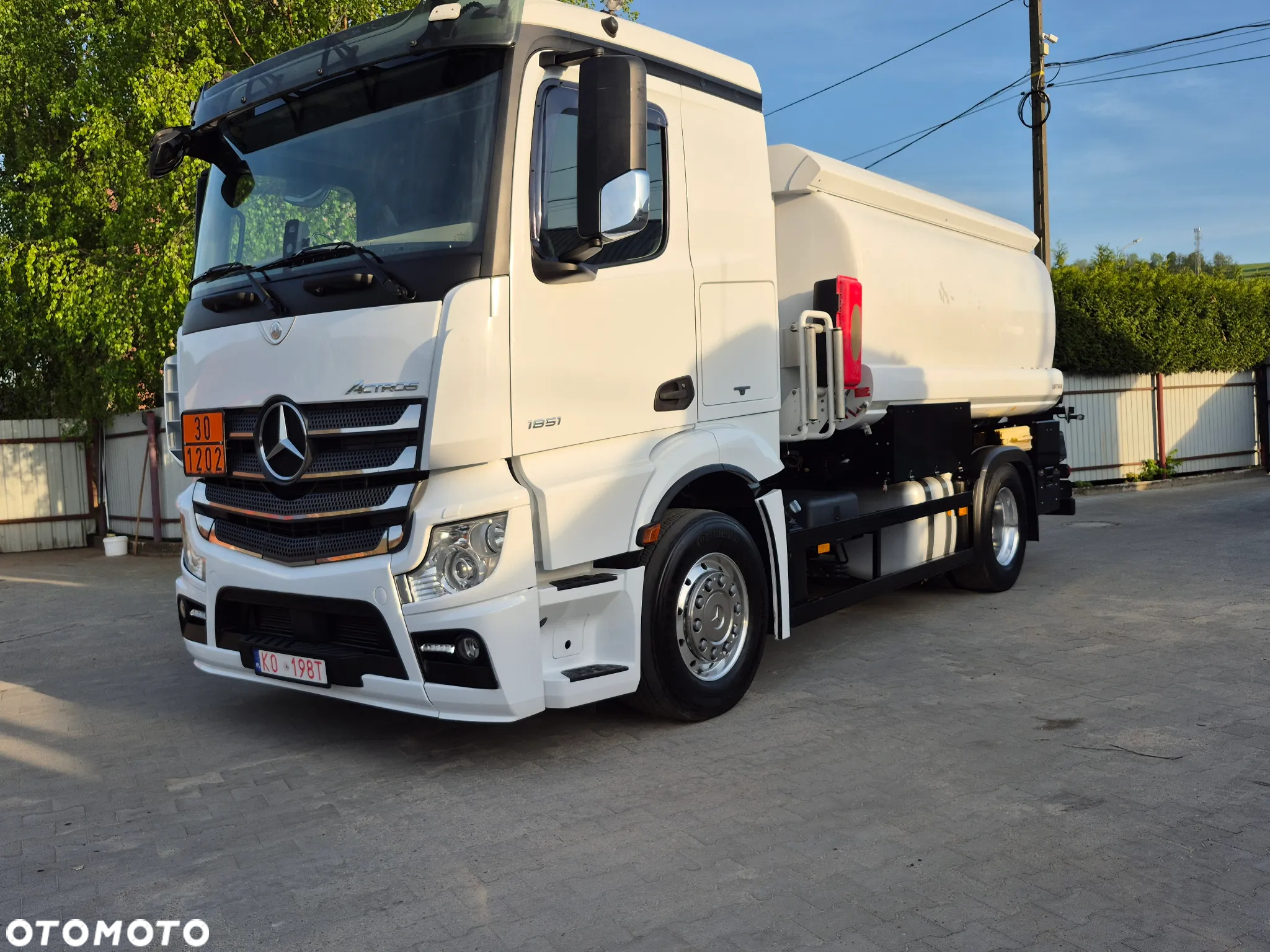 Mercedes-Benz ACTROS - 3