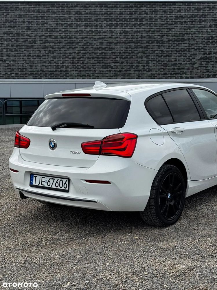 BMW Seria 1 116d EfficientDynamics Sport Line - 4