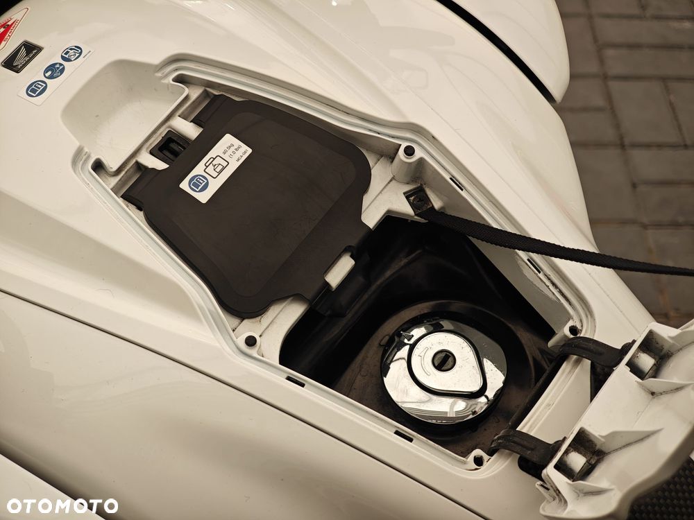 Honda CTX - 12