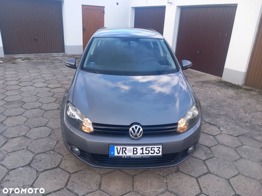 Volkswagen Golf - 16