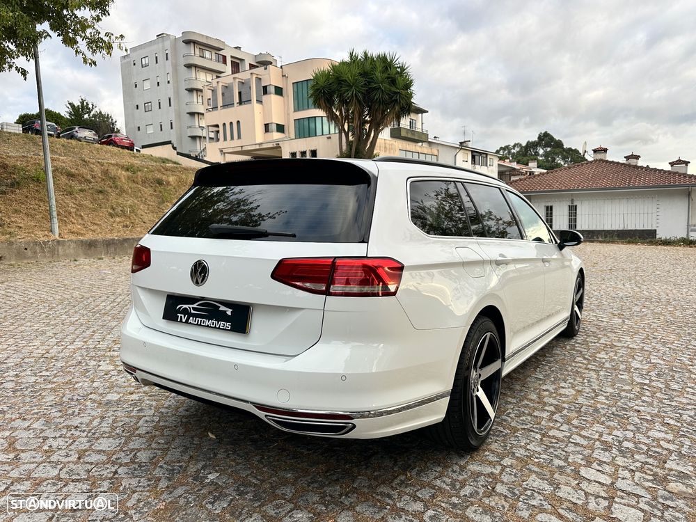 VW Passat Variant 2.0 TDI R-Line - 9