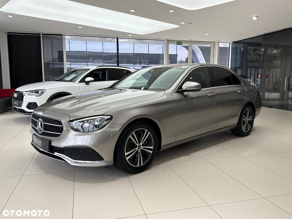 Mercedes-Benz Klasa E - 2