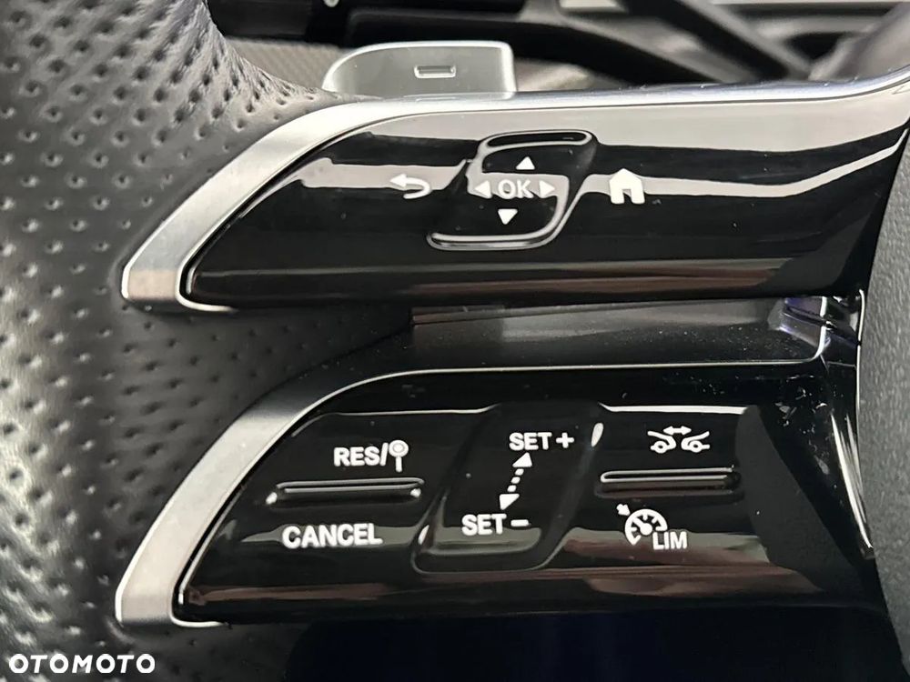 Mercedes-Benz CLE 300 4Matic 9G-TRONIC Edition AMG Line - 19