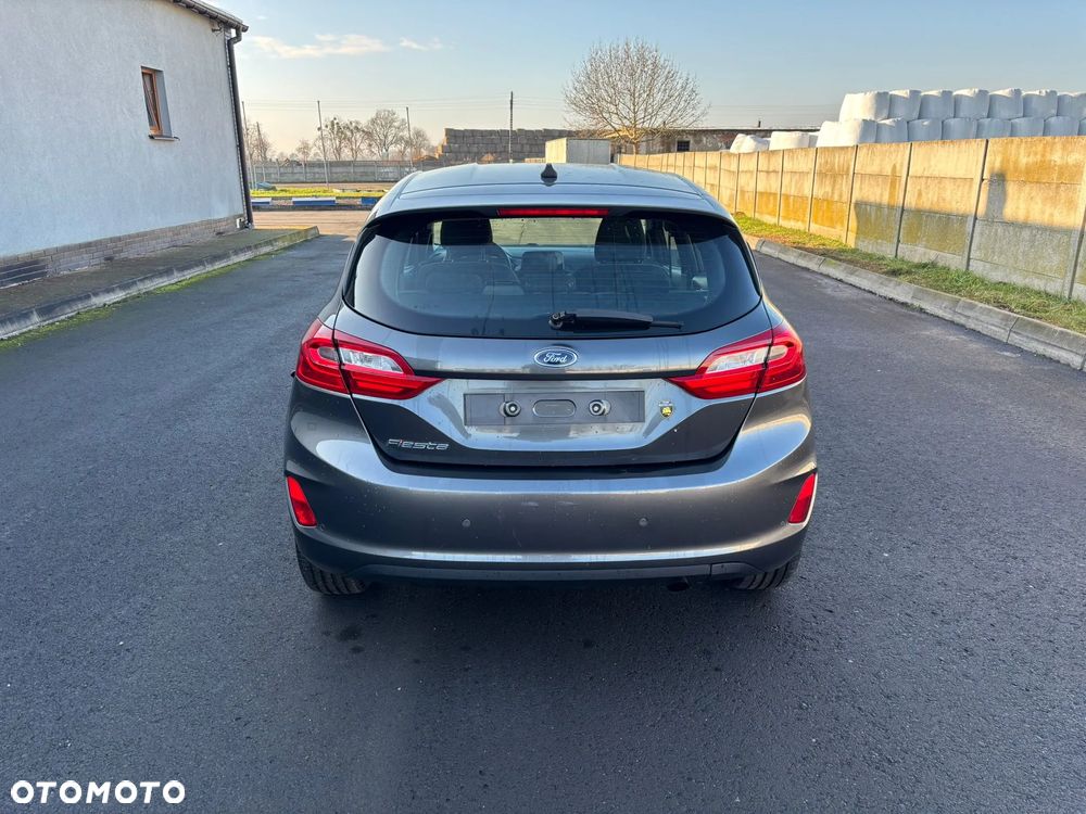 Ford Fiesta 1.5 TDCi ACTIVE - 8