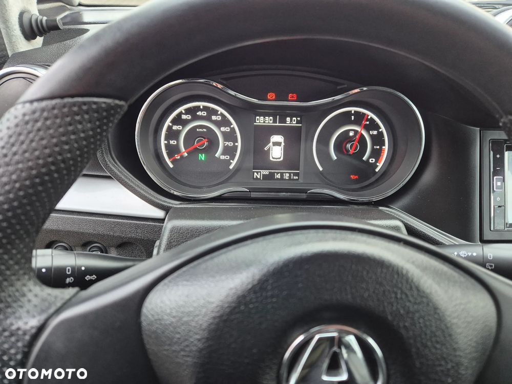 Aixam Crossover - 17