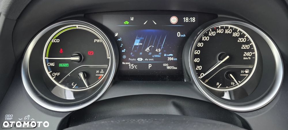 Toyota Camry 2.5 Hybrid Comfort CVT - 9