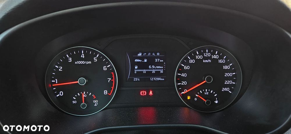 Kia Sportage 1.6 GDI 2WD VISION - 12