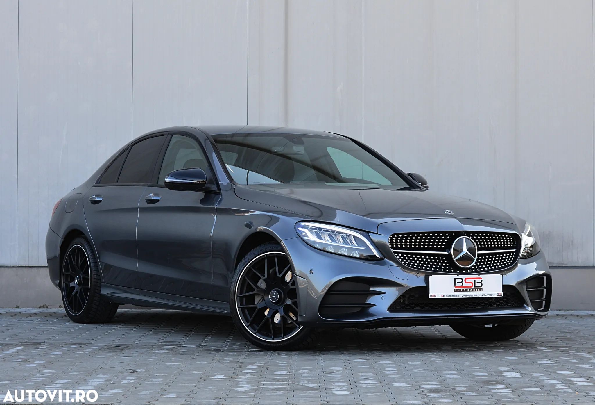 Mercedes-Benz C 200 4Matic 9G-TRONIC AMG Line - 1