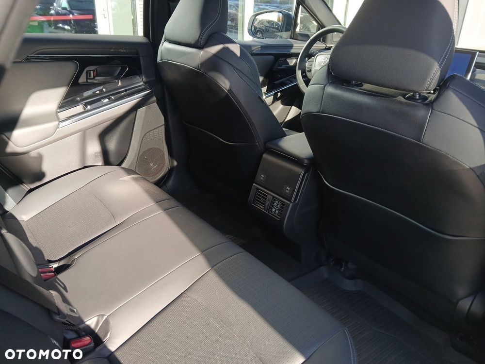 Toyota bZ4X 71.4kWh 4x4 Executive - 10