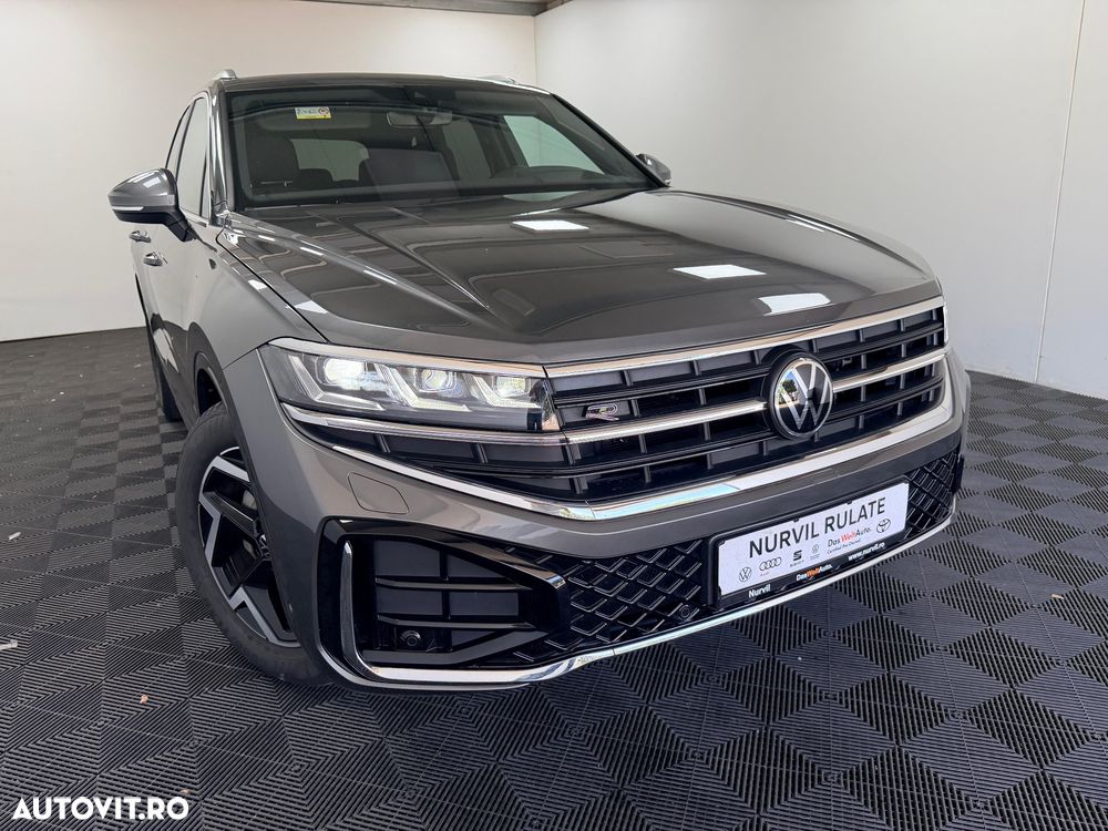 Volkswagen Touareg 3.0 V6 TDI SCR 4Motion Automatik R-Line - 11