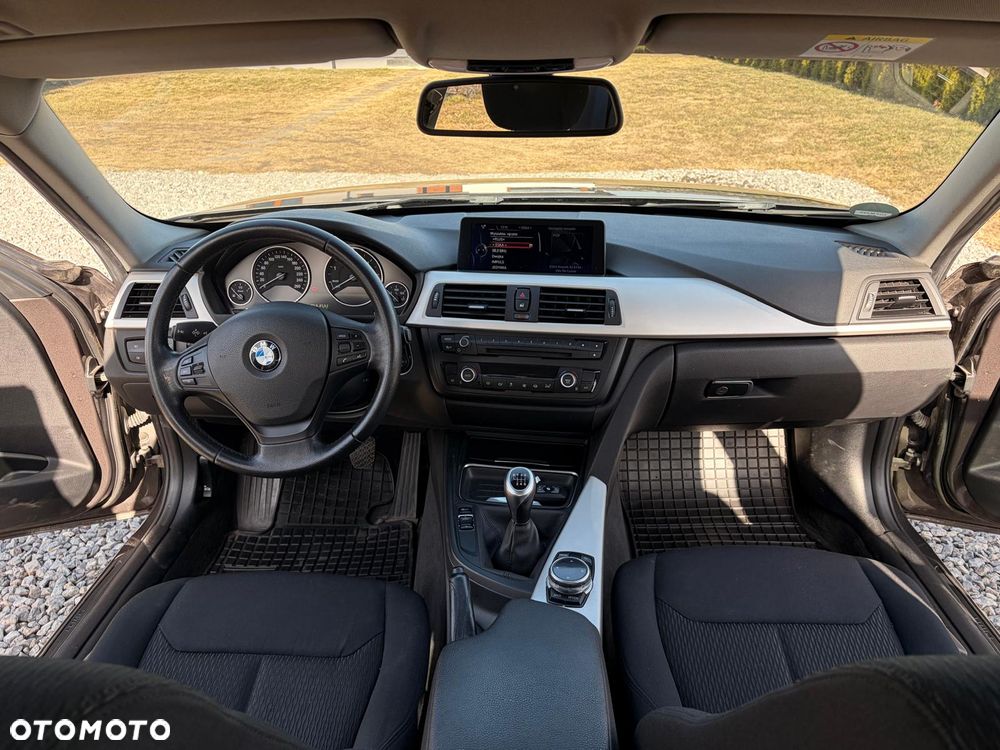 BMW Seria 3 316d - 7