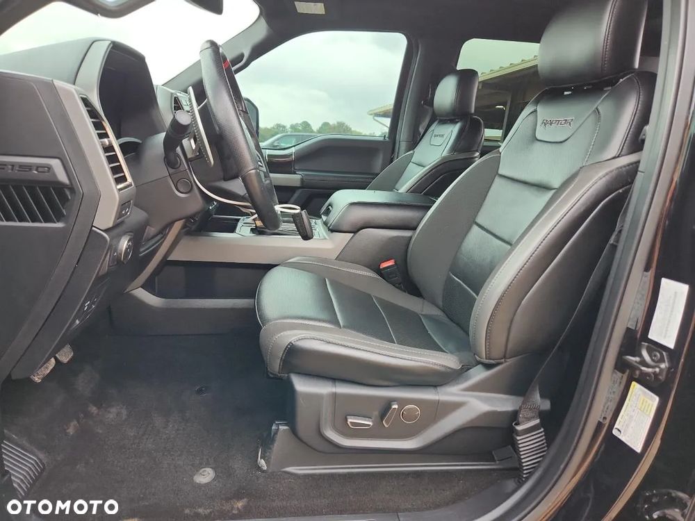 Ford F150 - 8