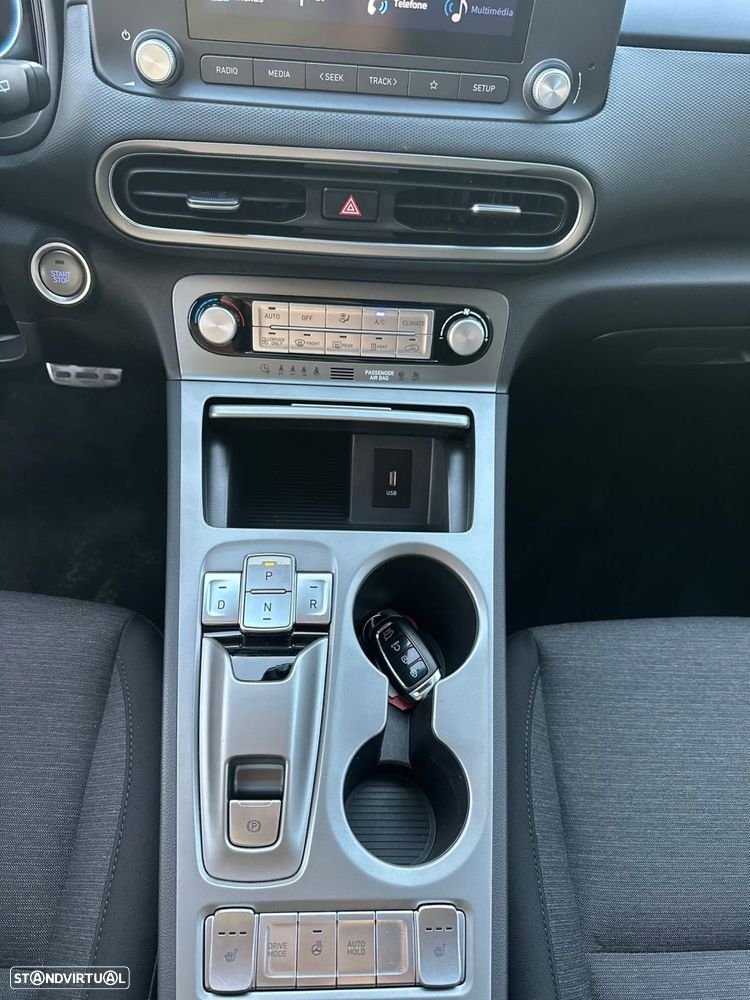 Hyundai Kauai 39 kWh Premium - 17