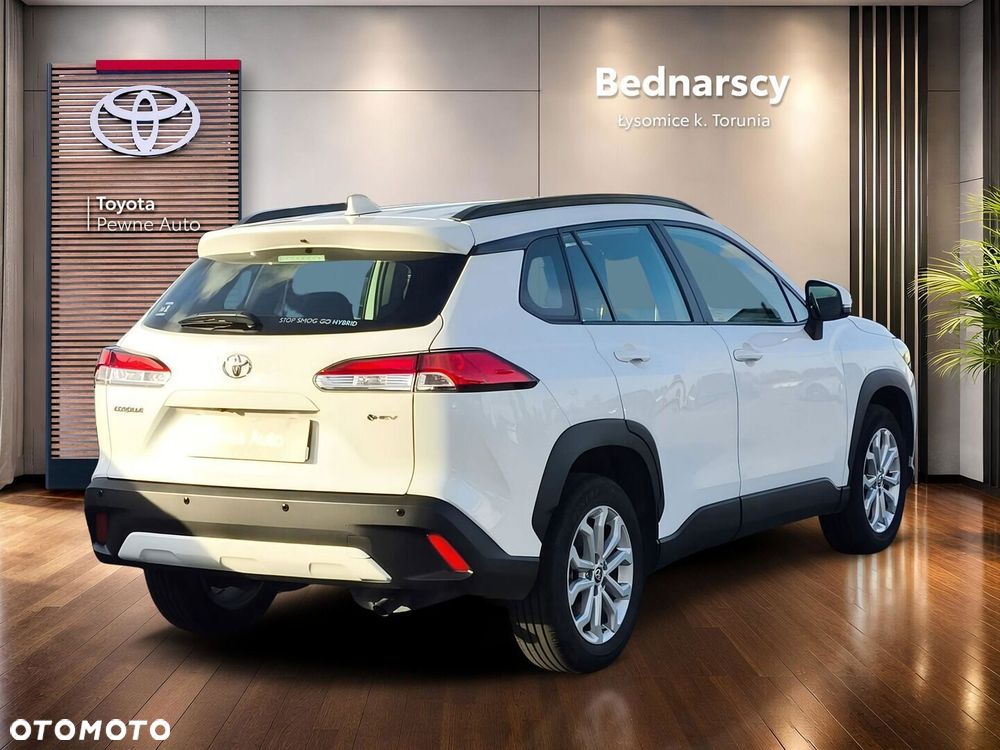 Toyota Corolla Cross - 5
