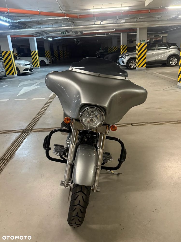 Harley-Davidson Touring Street Glide - 7