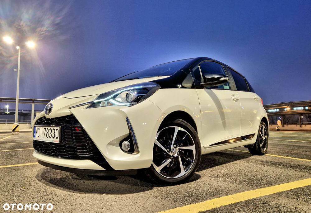 Toyota Yaris 1.5 Selection - 1