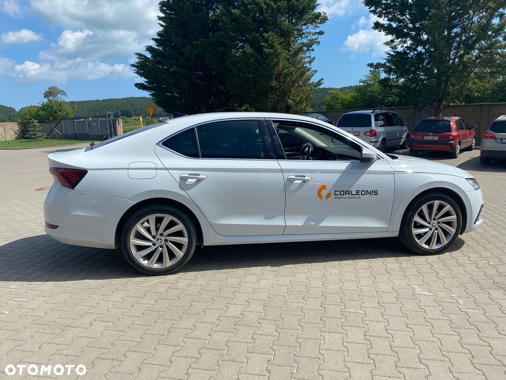 Skoda Octavia 2.0 TDI SCR Style DSG - 6