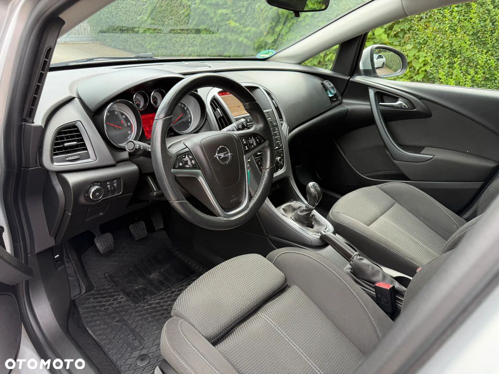 Opel Astra - 24