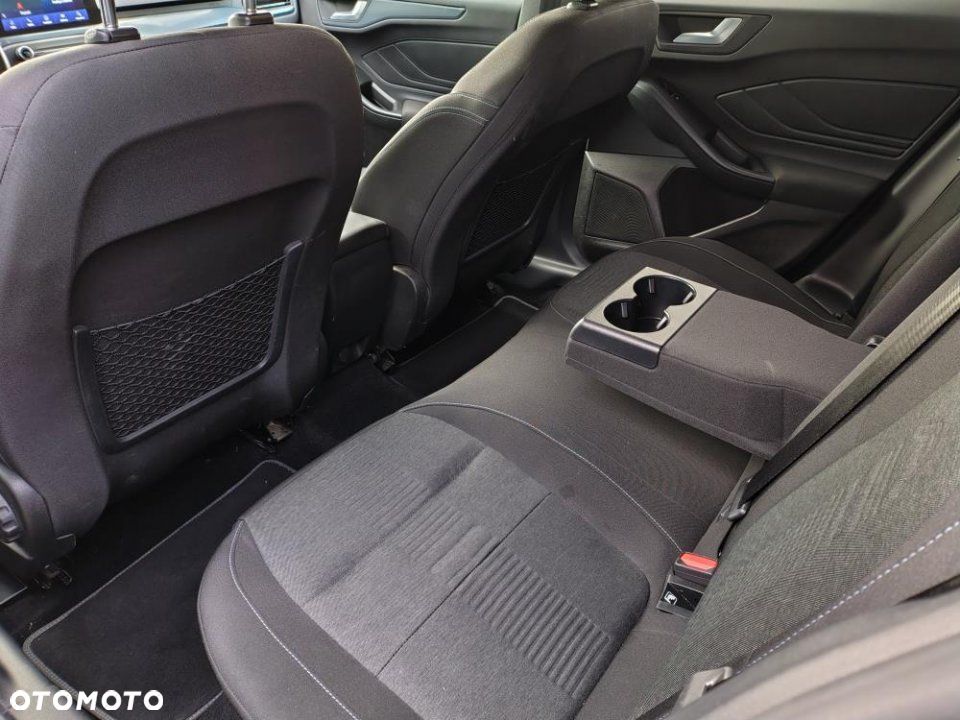 Ford Focus - 17