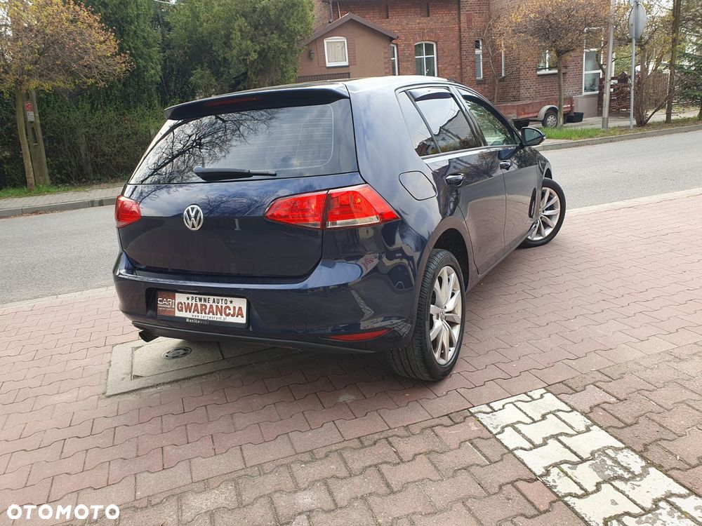 Volkswagen Golf - 30