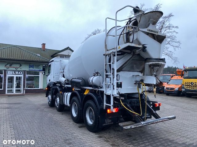 Mercedes-Benz Arocs 3240 8x4 Betonomieszrka Liebherr 9 m3  z Niemiec - 6