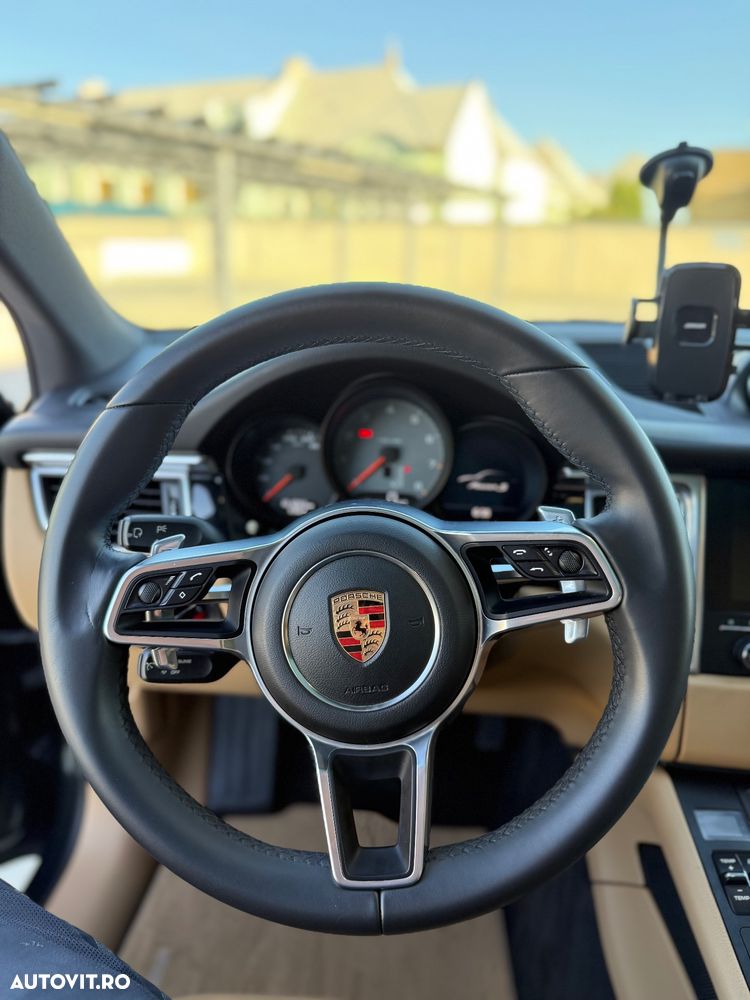 Porsche Macan 3.0 PDK S - 40