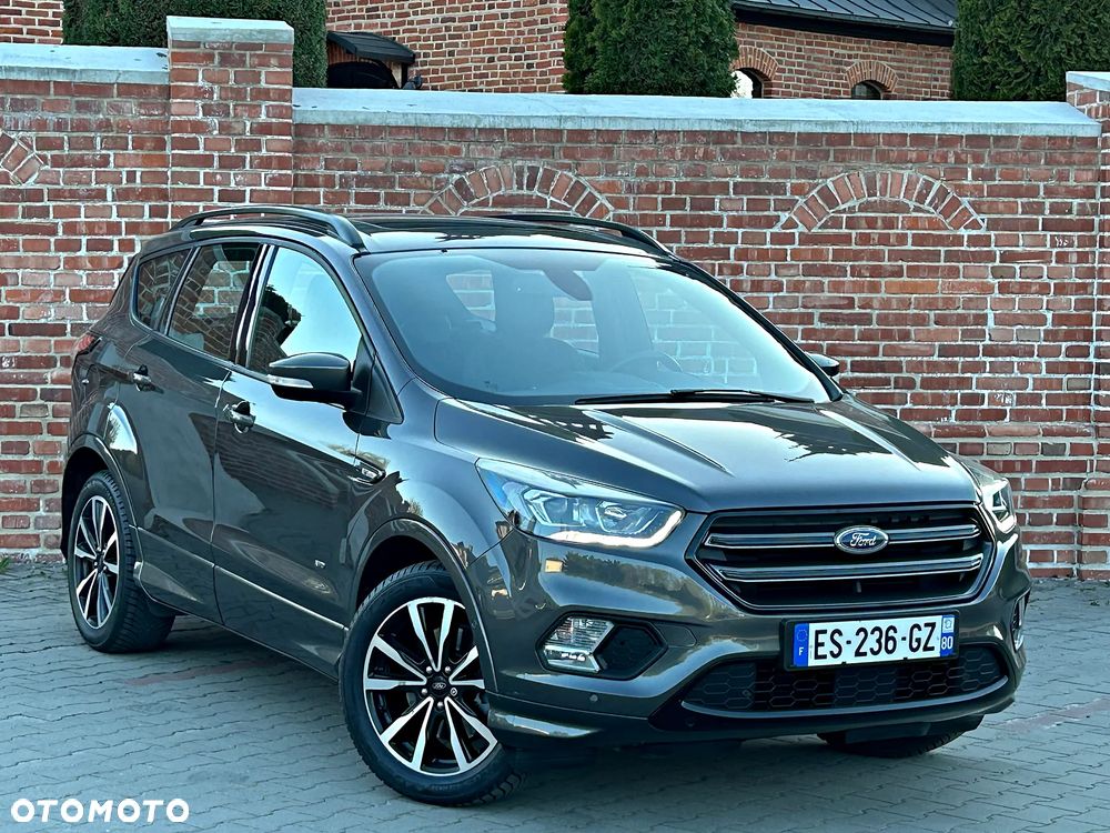 Ford Kuga 2.0 TDCi 4x4 ST-Line - 33