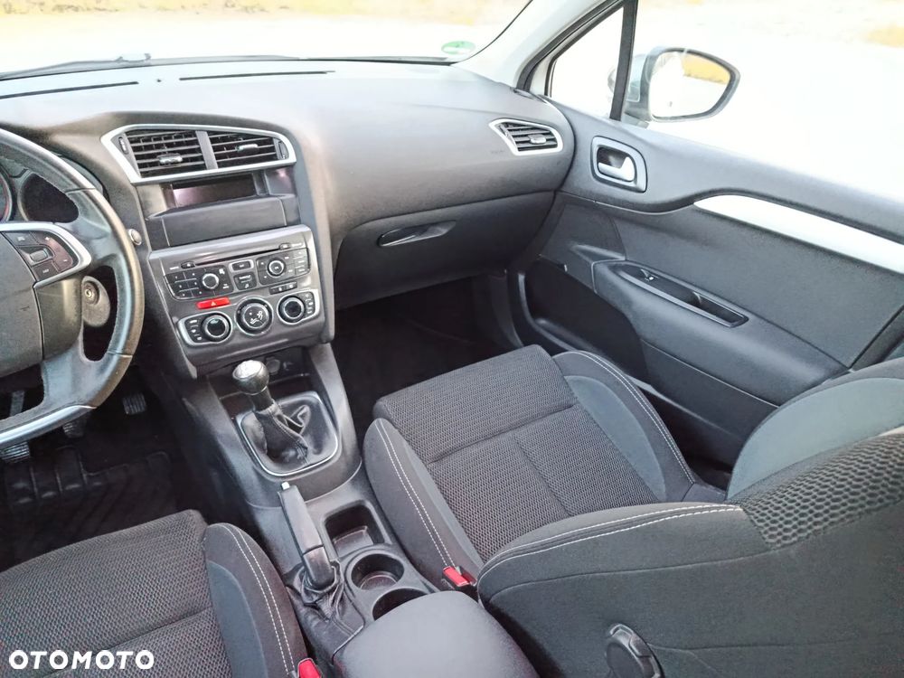 Citroën C4 VTi 120 Selection - 33