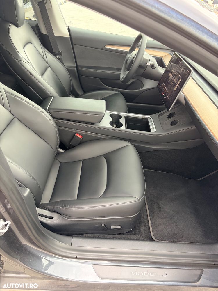 Tesla Model 3 - 15