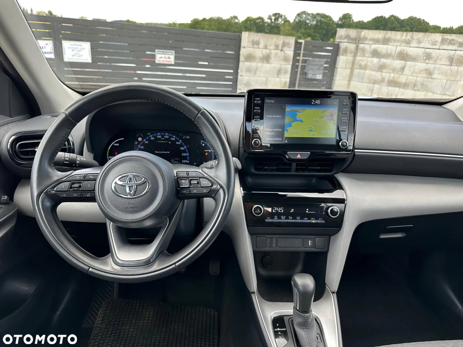 Toyota Yaris Cross Hybrid 1.5 Comfort - 10