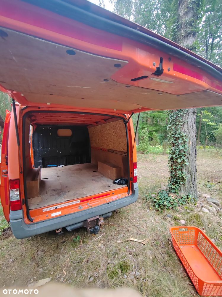 Ford Transit 350L - 3