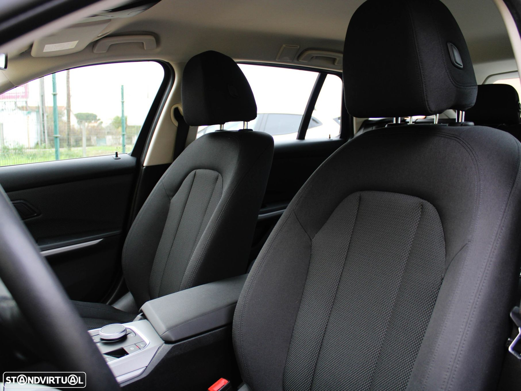 BMW 318 d Touring - 27