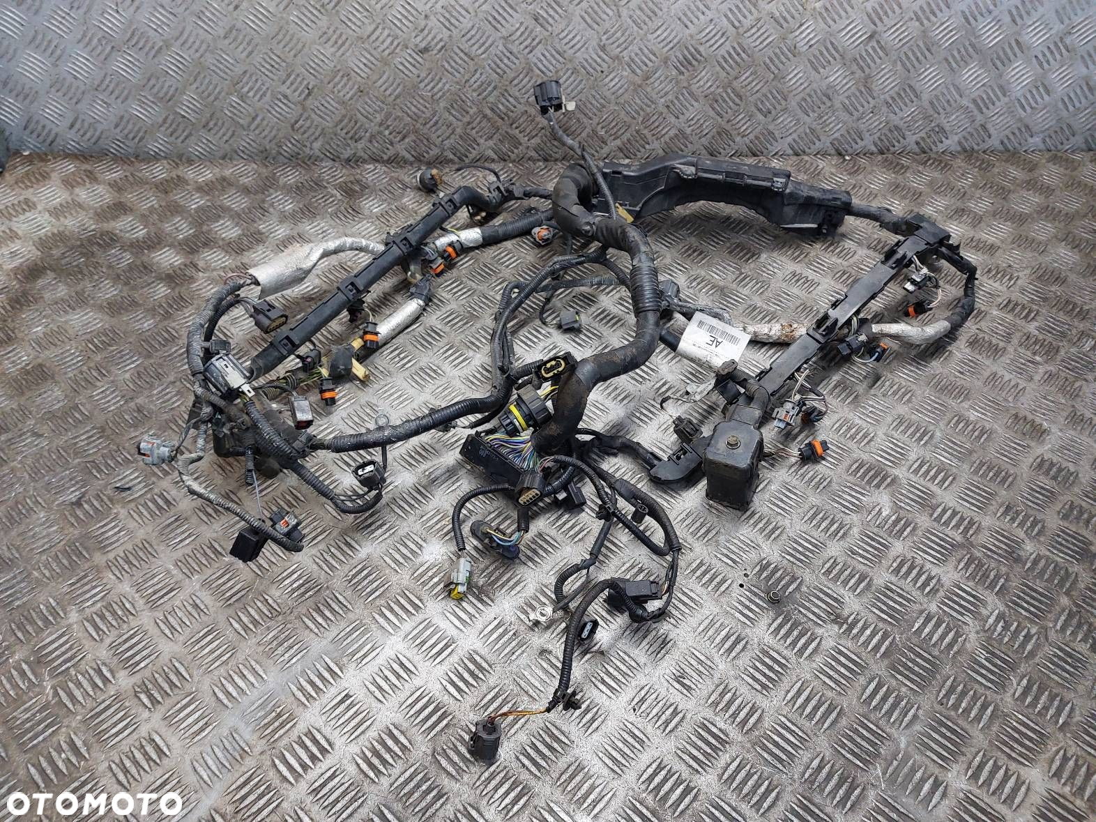 WIĄZKA OKABLOWANIE SILNIKA JAGUAR XF X250 5.0 V8 8W83-12B637-AE - 3