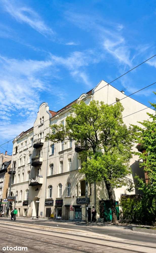 Kawalerka w Centrum + Miejsce Postojowe