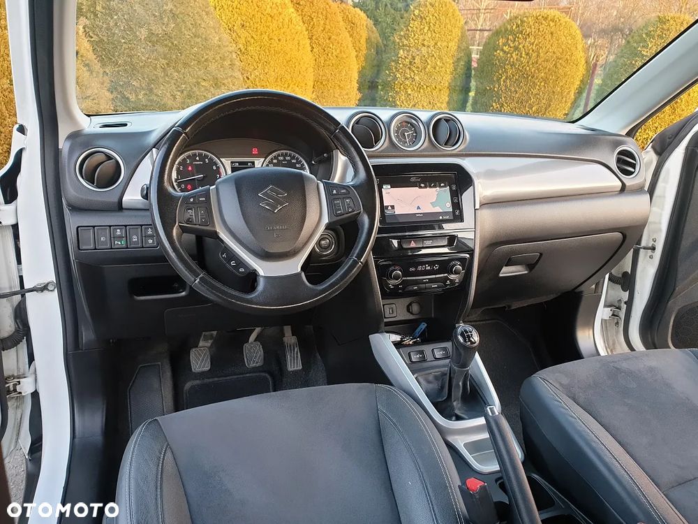 Suzuki Vitara 1.6 Premium 2WD - 15
