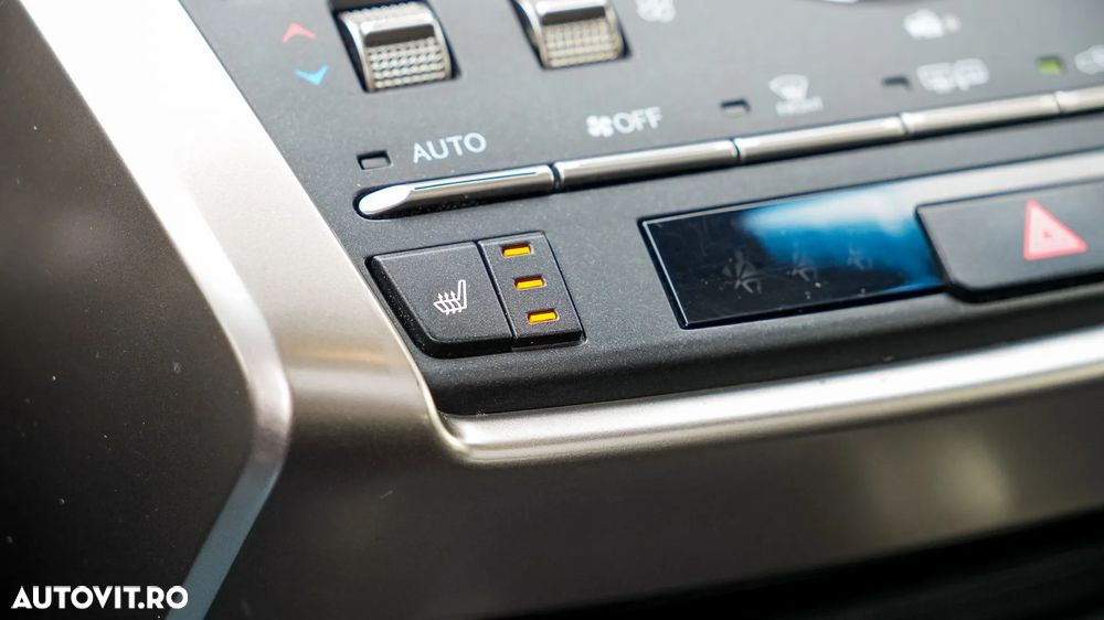 Lexus Seria NX 300h AWD F Sport - 17