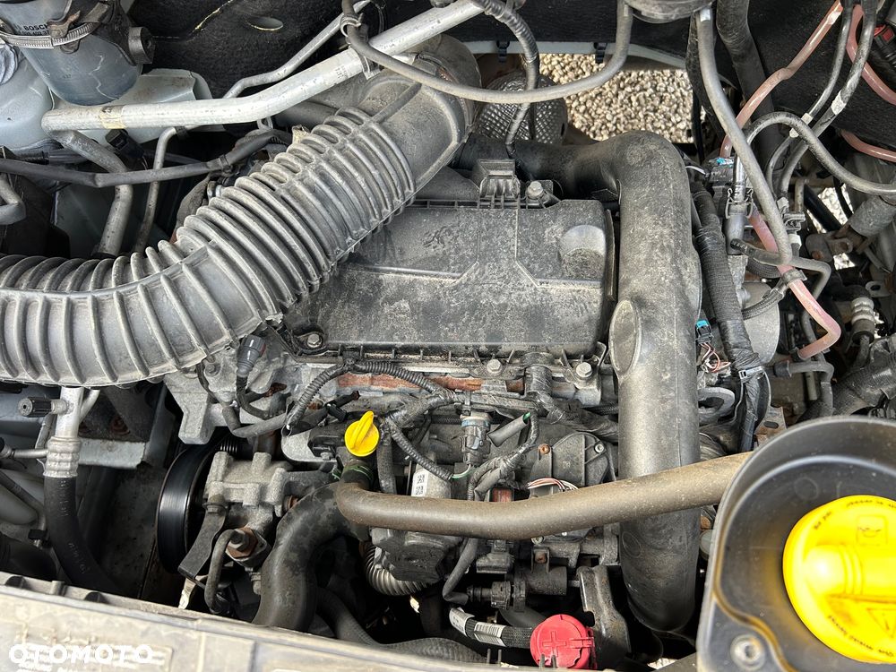 Renault Master Long L3H2 2.3 dCi 125KM Bez Adblue - 24