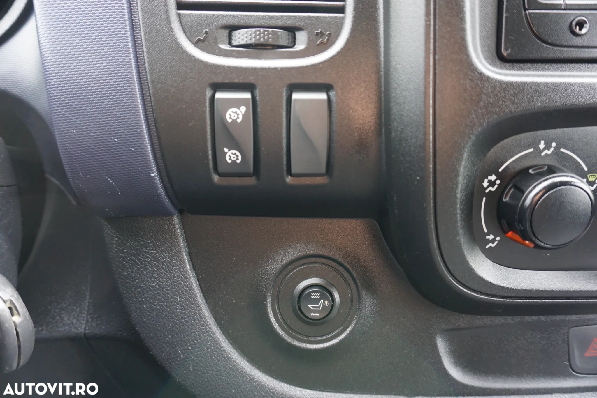 Opel Vivaro-B - 20