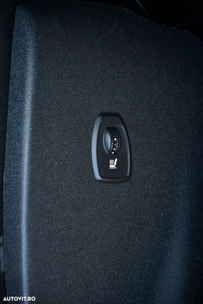 Renault Megane ENERGY dCi 110 LIMITED - 11