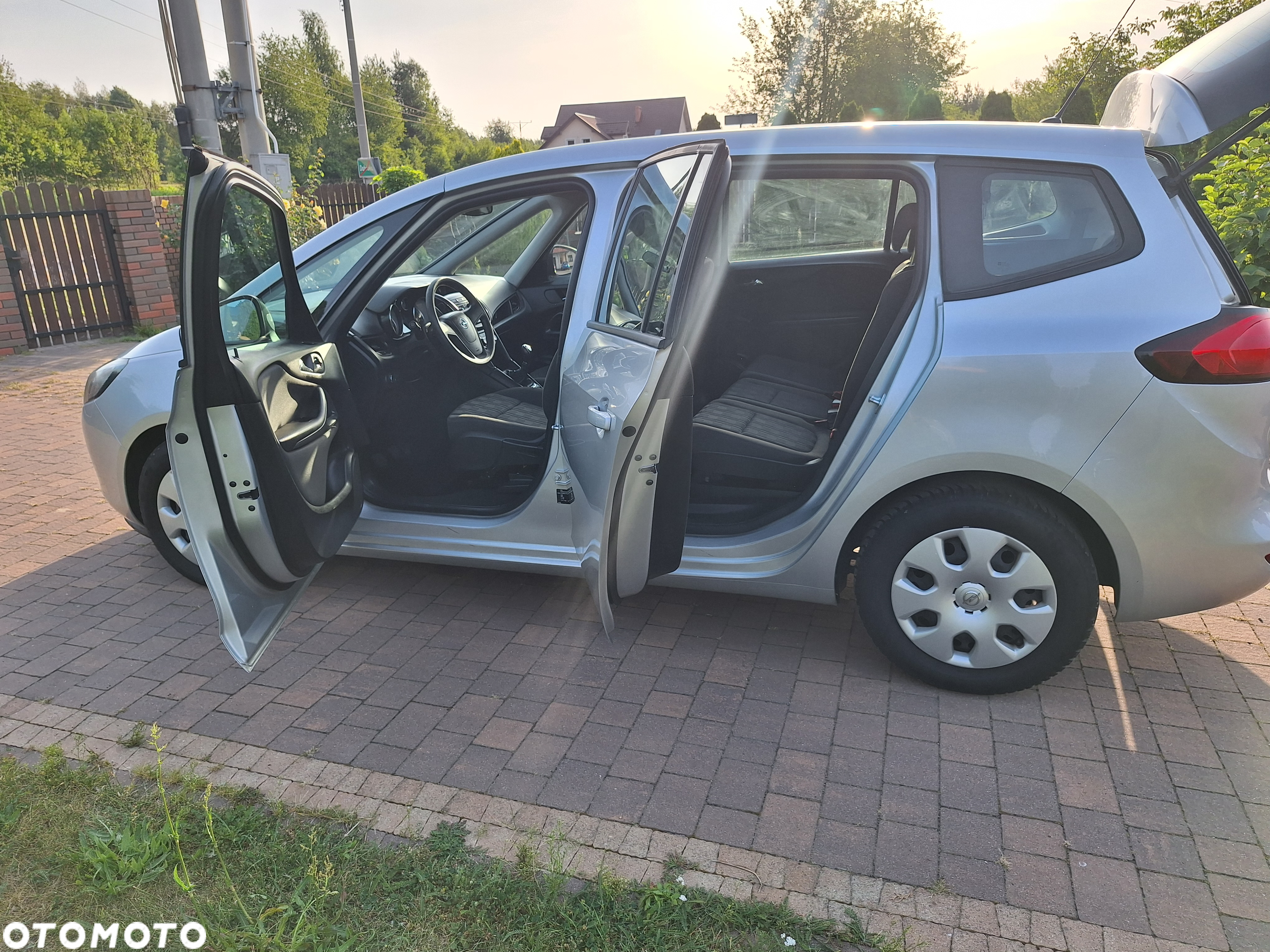 Opel Zafira 1.4 T Cosmo - 19