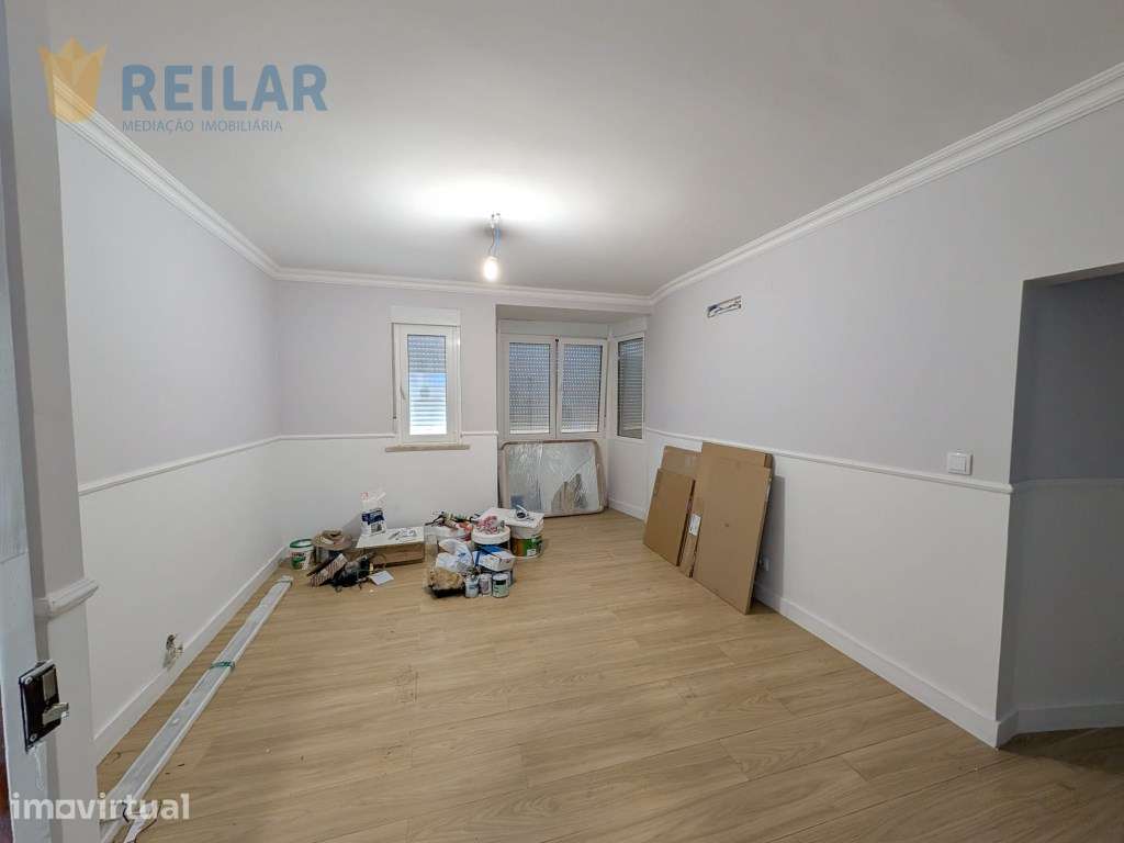 Olivais - T1+1 Remodelado - Grande imagem: 2/12