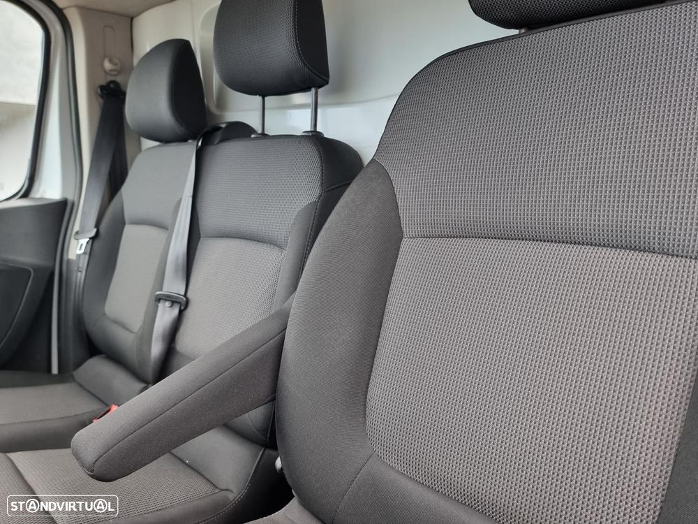 Renault Trafic 2.0 dCi L1H1 - IVA Dedutível - 15