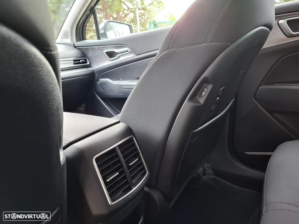 Kia Sportage 1.6 T-GDI Tech 7DCT - 22